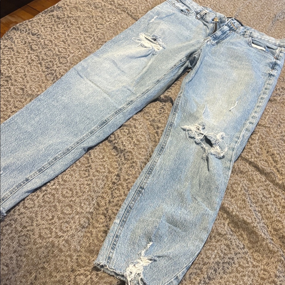 Aeropostale Light Blue Distressed Boyfriend Jeans - Picture 2 of 4
